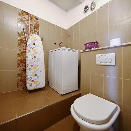 Apartment Antoni *