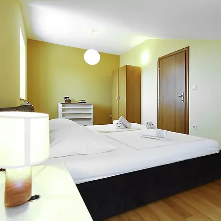 Apartment Antoni