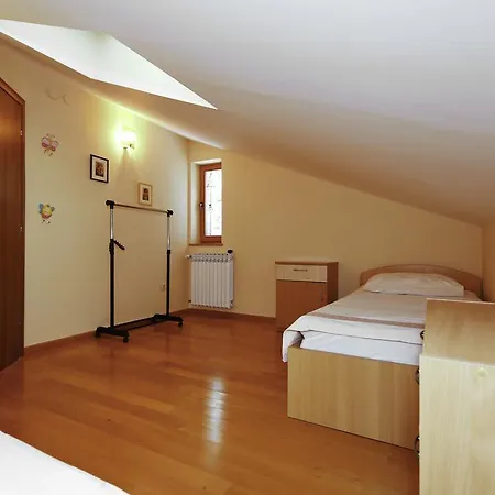 Apartment Antoni *
